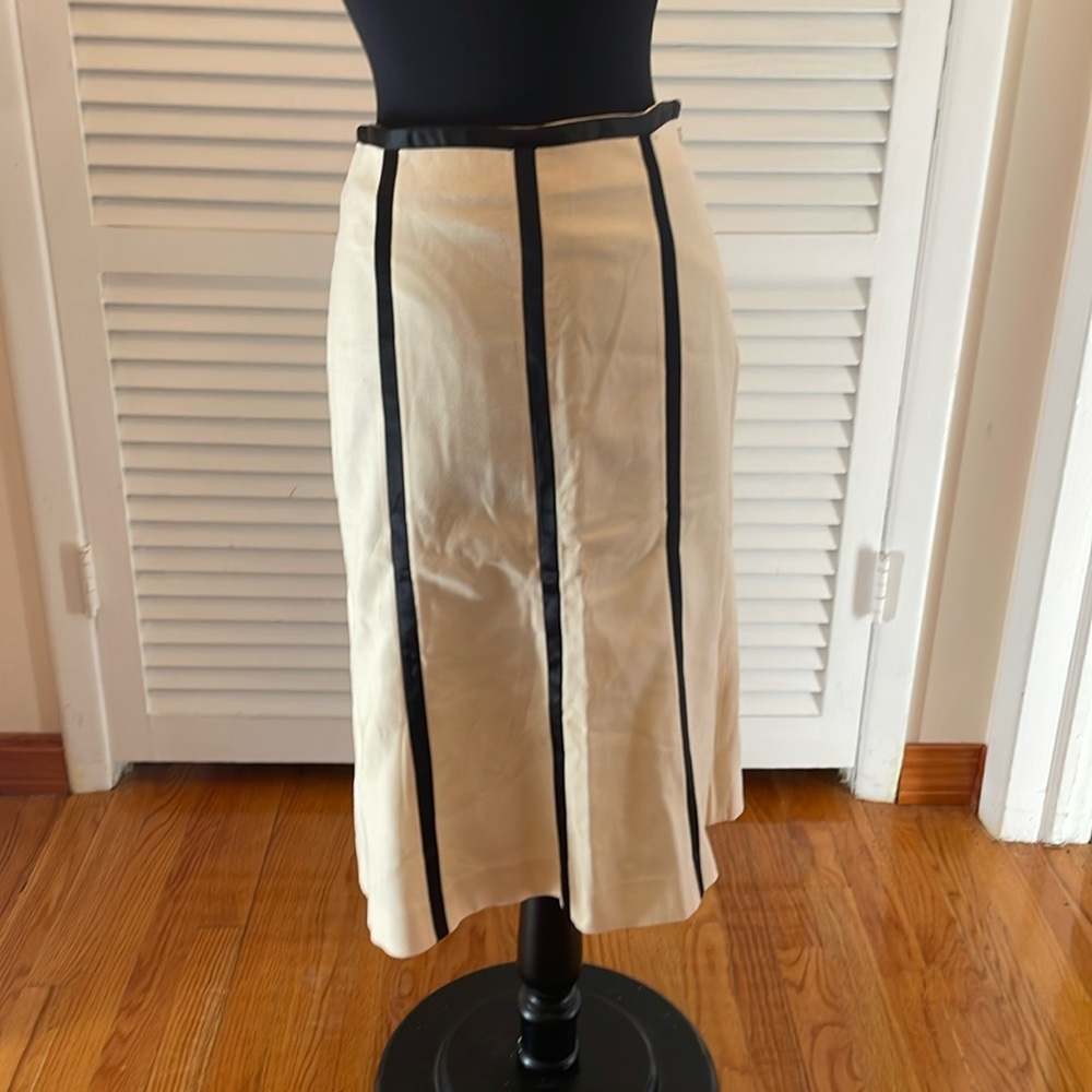 NWT Kors by Michael Kors ivory wool skirt with lining Size 6
